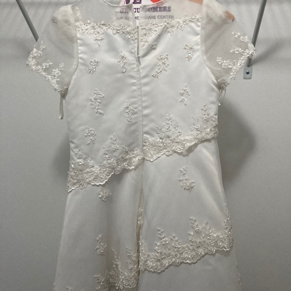 Communion Dresses - Picture 2 of 8